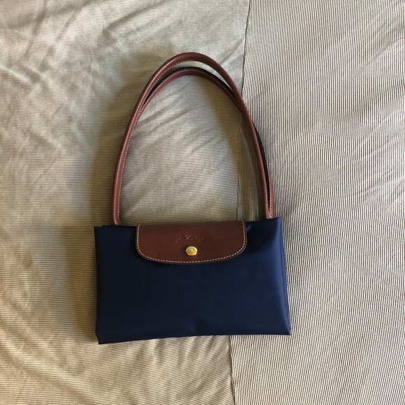 NEW – longchamp tote (large) - Picture 3 of 4